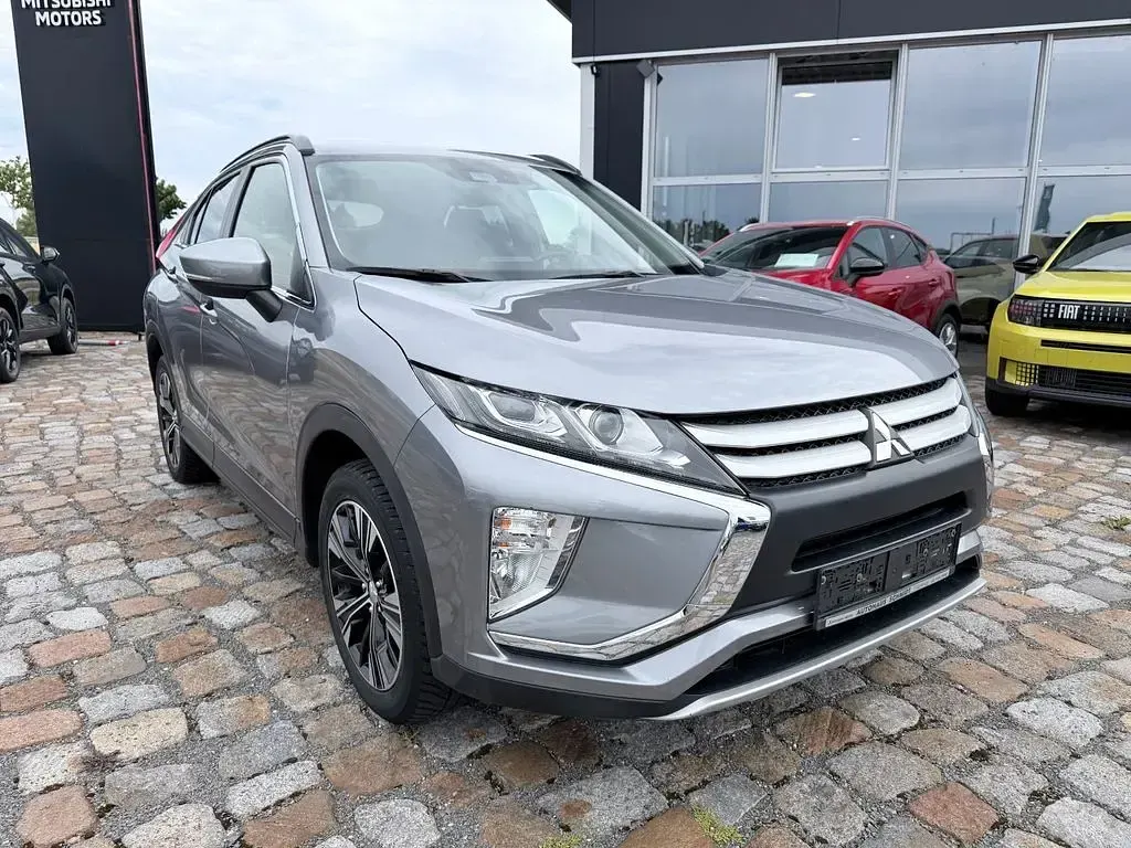 Gebraucht Mitsubishi Eclipse Cross Diamant Edition 163 PS (119 kW) 2019 Grau SUV