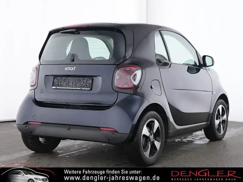Gebraucht Smart ForTwo Electric Drive Exclusive 60 kW (82 PS) 2024 Blau Coupé
