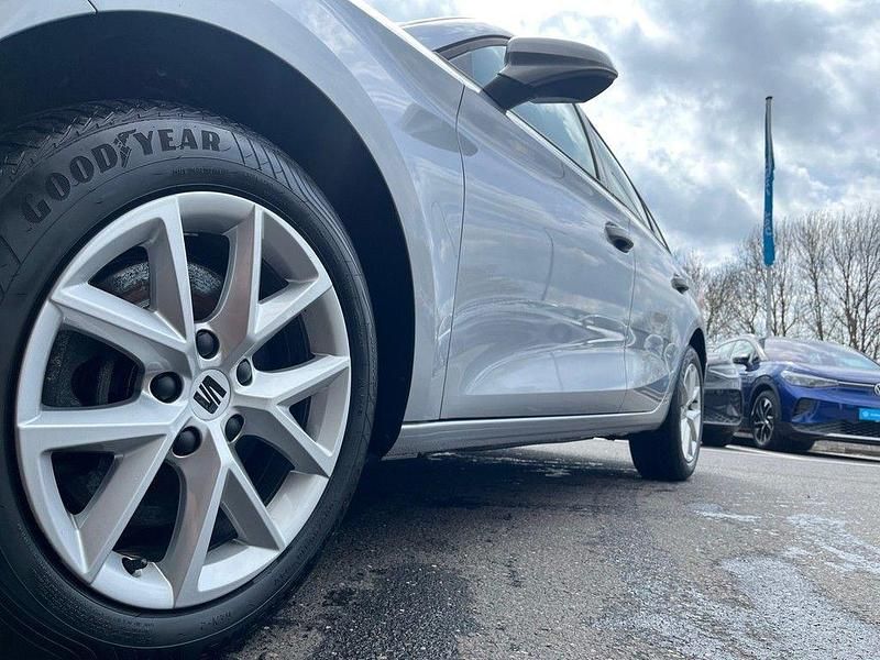 Gebraucht Seat Leon ST Style 150 PS (110 kW) 2024 Silber Kombi