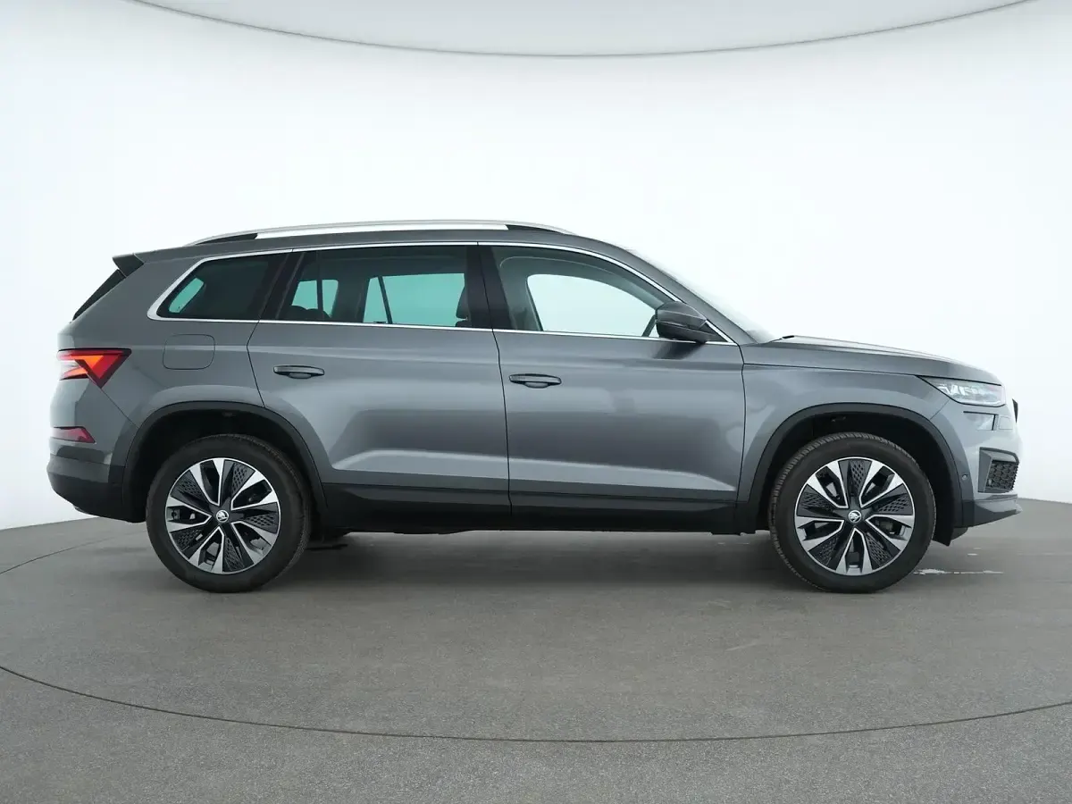 Gebraucht Skoda Kodiaq Tour 200 PS (147 kW) 2023 Graphite grau SUV