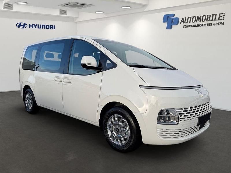 Neu Hyundai Staria Trend 225 PS (165 kW) 2025 Weiß Van / Kleinbus