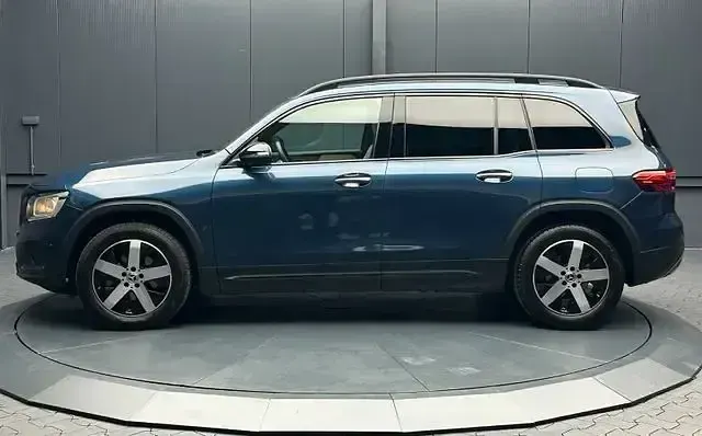 Gebraucht Mercedes GLB180 Progressive 116 PS (85 kW) 2023 Denimblau metallic SUV