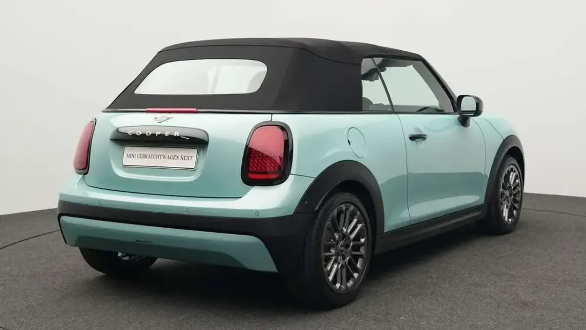 Gebraucht Mini Cooper Cabriolet Classic 163 PS (119 kW) 2025 Grün Cabrio