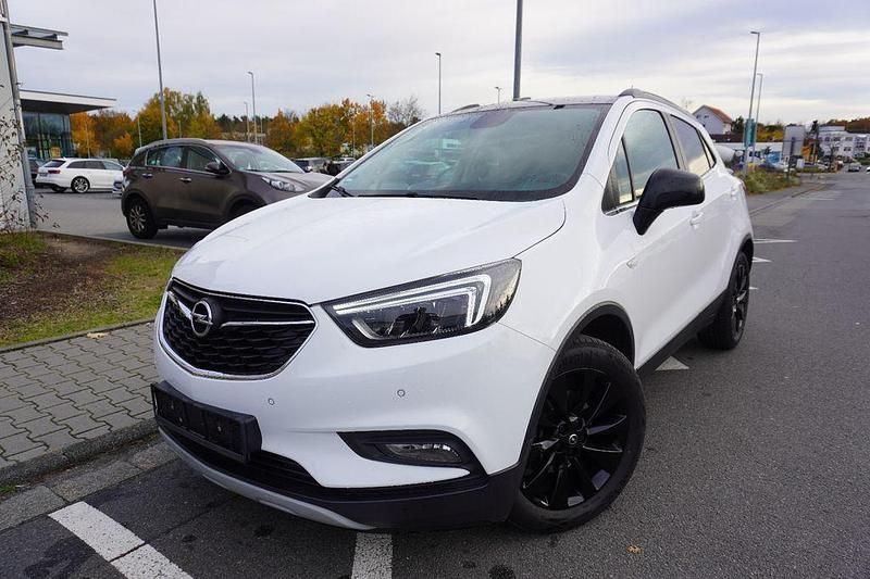 Weiß Gebraucht 2016 Opel Mokka X Color Innovation SUV | 11.000 € (Fairer Preis) - Bild 1/4