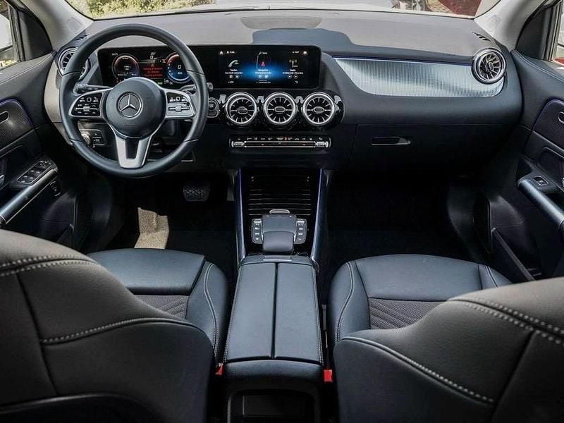 Second-hand Mercedes EQA250 139 kW (190 CP) 2023 Alb SUV