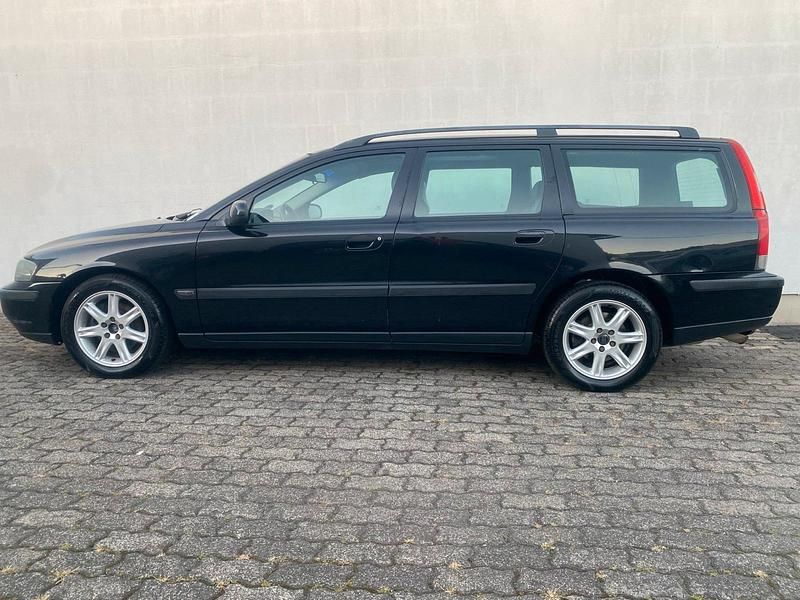 Gebraucht Volvo V70 Comfort 140 PS (102 kW) 2002 Schwarz Kombi