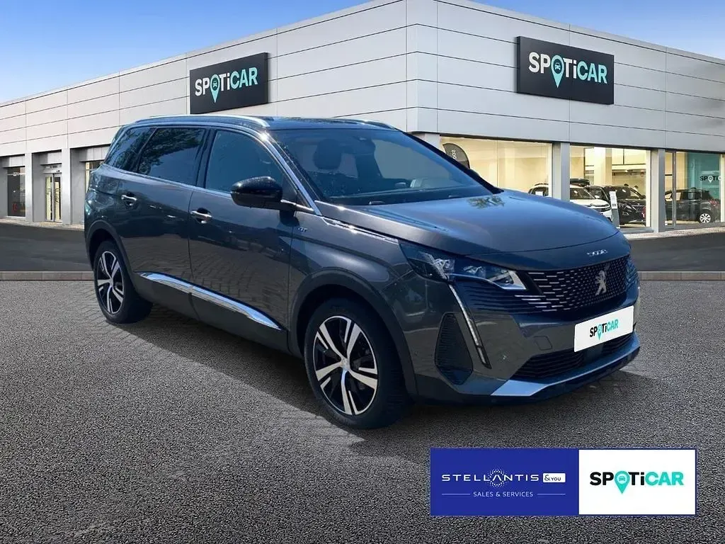Gebraucht Peugeot 5008 GT 136 PS (100 kW) 2024 Grau SUV