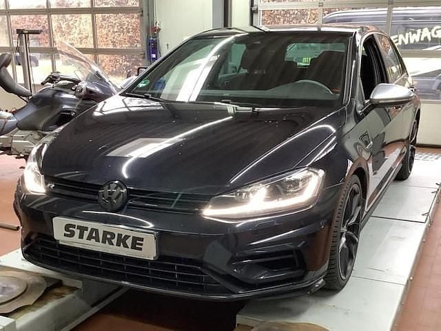 Gebraucht VW Golf VII R 310 PS (228 kW) 2018 Schwarz Limousine