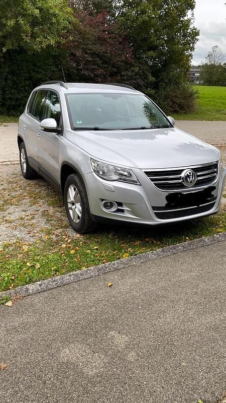 Gebraucht VW Tiguan 150 PS (110 kW) 2009 Grau SUV