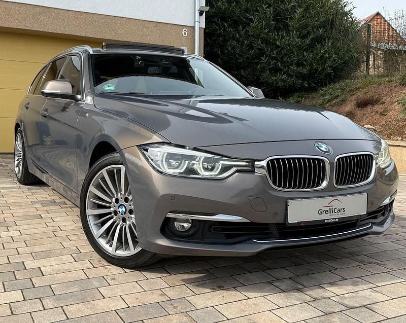 Gebraucht BMW 330 Luxury Line 258 PS (189 kW) 2016 Grau Kombi