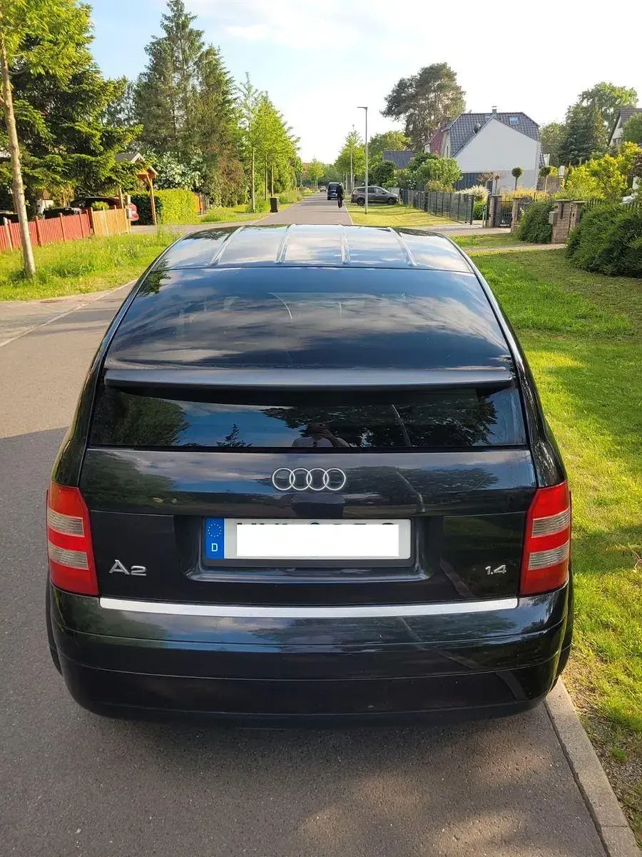Gebraucht Audi A2 75 PS (55 kW) 2003 Schwarz Kleinwagen