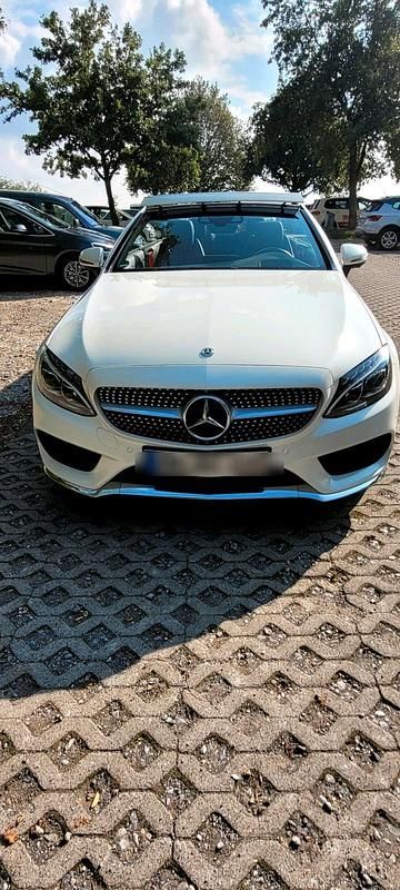 Weiß Gebraucht 2017 Mercedes C400 AMG Cabrio | 32.800 € (Fairer Preis) - Bild 1/4