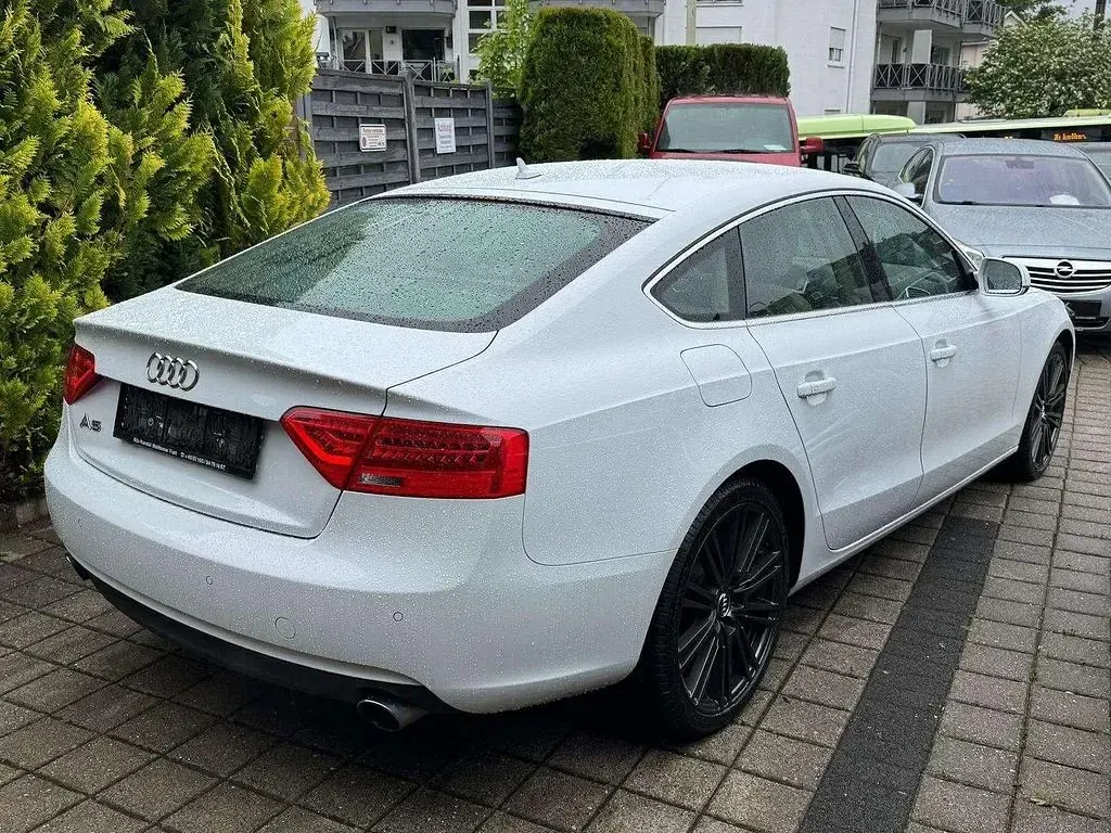 Second-hand Audi A5 S-Line 177 CP (130 kW) 2015 Alb Coupe