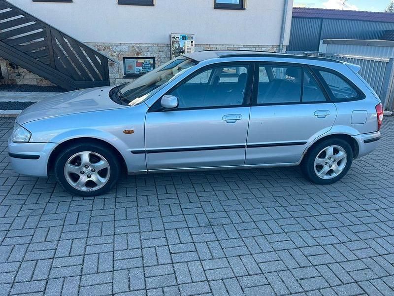 Gebraucht Mazda 323F Active 88 PS (64 kW) 1999 Silber Limousine
