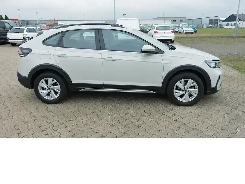 Gebraucht VW Taigo 110 PS (80 kW) 2023 Ascotgraugrau SUV