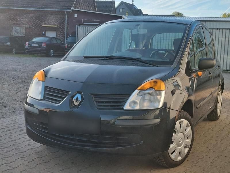 Usado Renault Modus 75 CV (55 kW) 2006 Negro Monovolumen