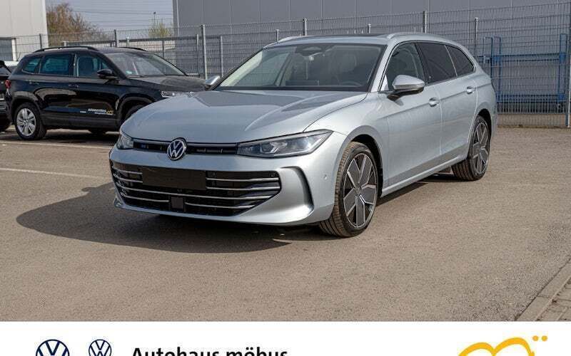 Silber Neu 2025 VW Passat Elegance Kombi | 56.790 € (Teuer) - Bild 1/4