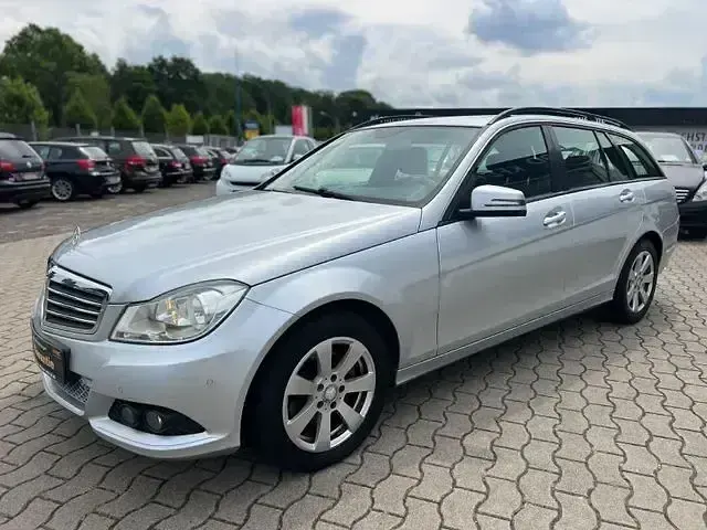 Gebraucht Mercedes C220 170 PS (125 kW) 2013 Silber Kombi