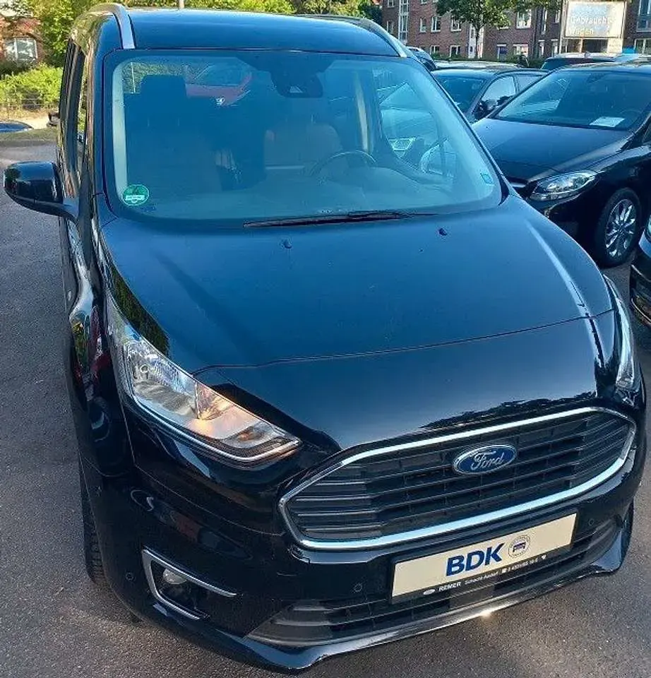 Gebraucht Ford Tourneo Connect 101 PS (74 kW) 2019 Schwarz Van / Kleinbus
