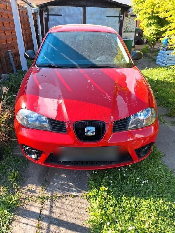 Rot Gebraucht 2006 Seat Ibiza Kleinwagen | 1.025 € (Guter Preis) - Bild 1/4