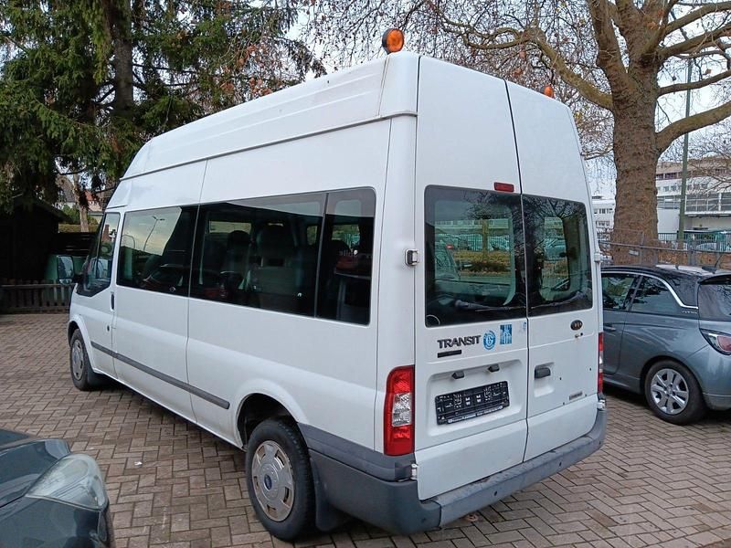 Używany Ford Transit Trend 101 KM (74 kW) 2012 Biały Kombi