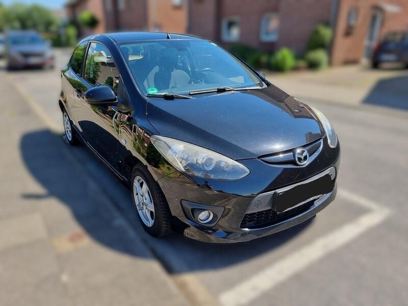 Schwarz Gebraucht 2010 Mazda 2 Sports-Line Kleinwagen | 2.900 € (Guter Preis) - Bild 1/4