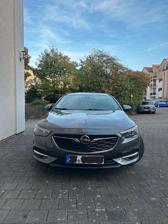 Grau Gebraucht 2018 Opel Insignia Edition Kombi | 11.000 € (Superpreis) - Bild 1/4