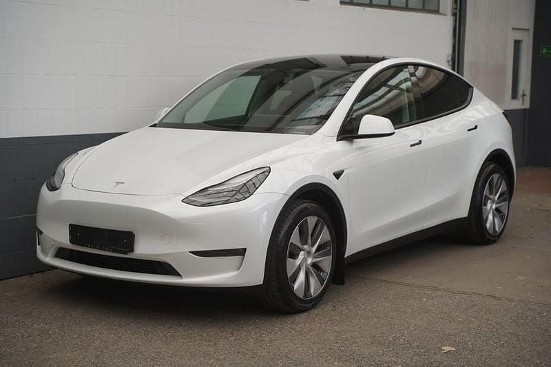Gebraucht Tesla Model Y Long Range AWD 378 kW (514 PS) 2023 Weiß SUV