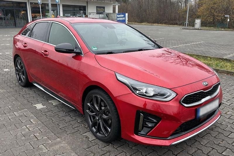Gebraucht Kia ProCeed 136 PS (100 kW) 2020 Rot Kombi