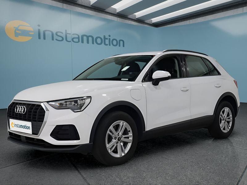 Weiß Gebraucht 2022 Audi Q3 SUV | 27.599 € (Guter Preis) - Bild 1/4
