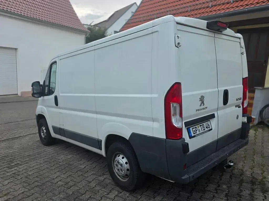 Gebraucht Peugeot Boxer 110 PS (80 kW) 2017 Weiß Van