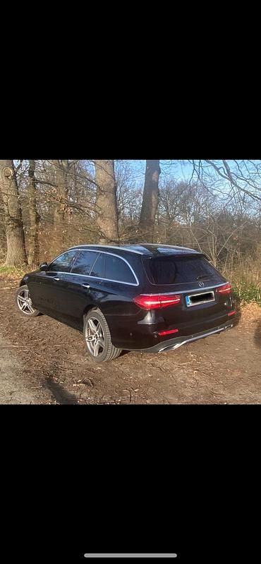 Gebraucht Mercedes E350 Style 258 PS (189 kW) 2018 Schwarz Kombi