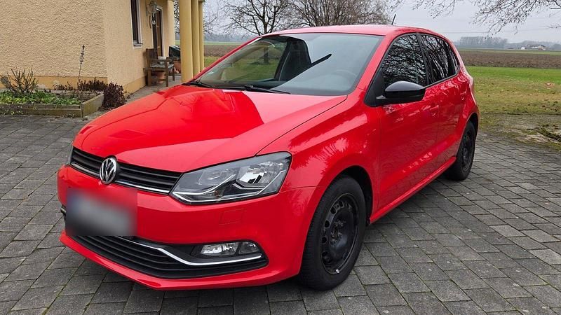 Gebraucht VW Polo 90 PS (66 kW) 2015 Rot Kleinwagen