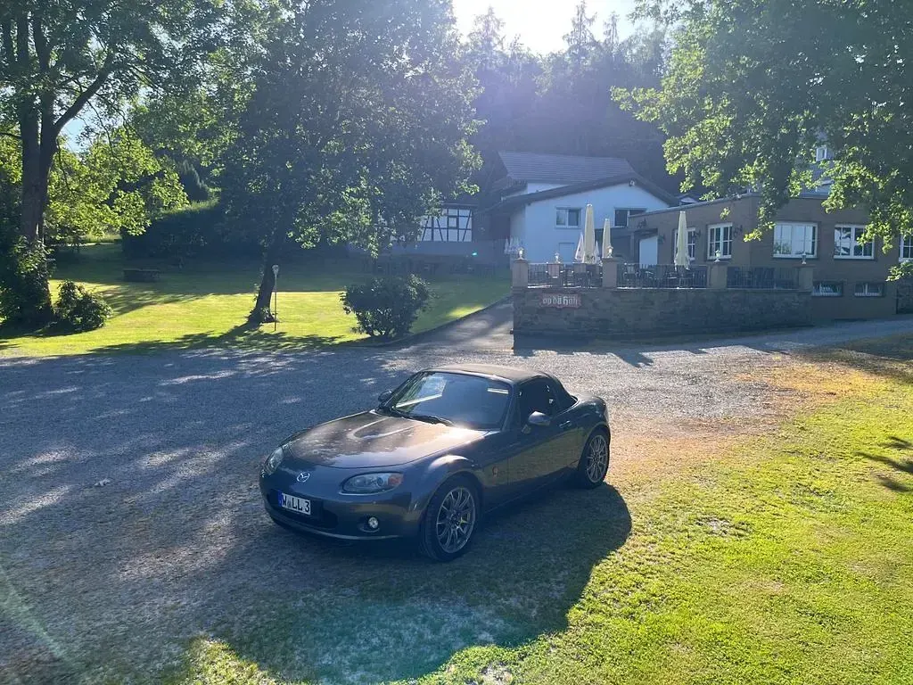 Gebraucht Mazda MX5 126 PS (92 kW) 2006 Grau Cabrio