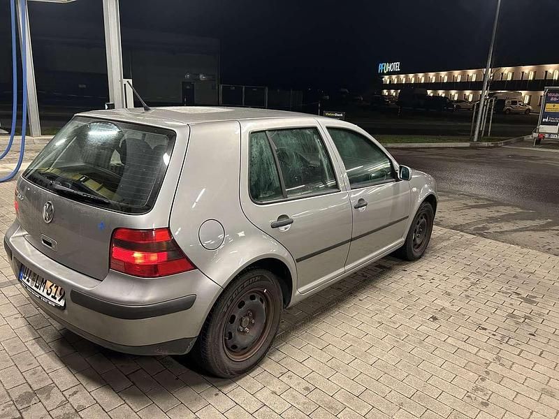 Gebraucht VW Golf IV 75 PS (55 kW) 2002 Limousine