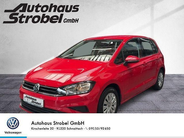 Rot Gebraucht 2018 VW Golf Sportsvan Trendline Van / Kleinbus | 14.590 € (Fairer Preis) - Bild 1/3