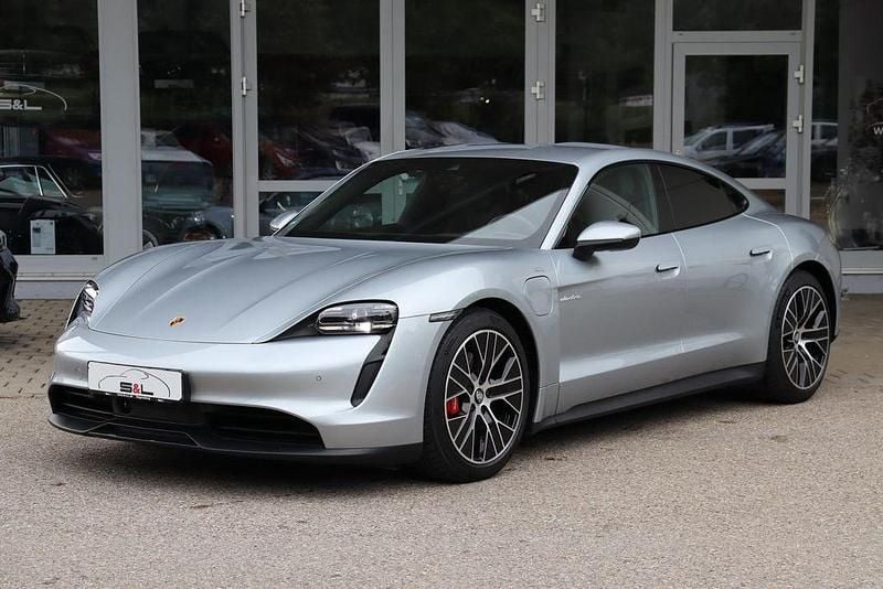Dolomitsilbermetallic Gebraucht 2021 Porsche Taycan 4S Limousine | 59.900 € (Superpreis) - Bild 1/4