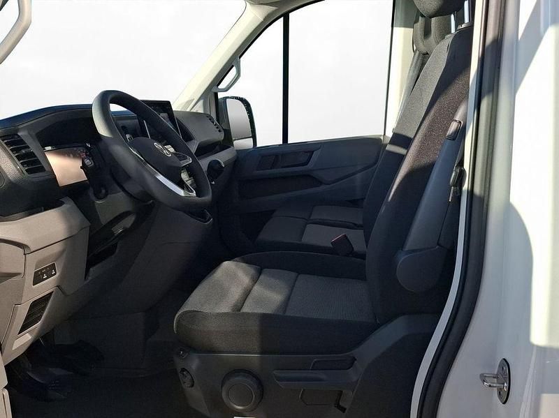 Gebraucht VW Crafter 140 PS (102 kW) 2025 Weiß Van