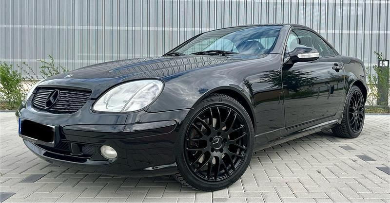 Schwarz Gebraucht 2000 Mercedes SLK320 Cabrio | 13.999 € - Bild 1/4