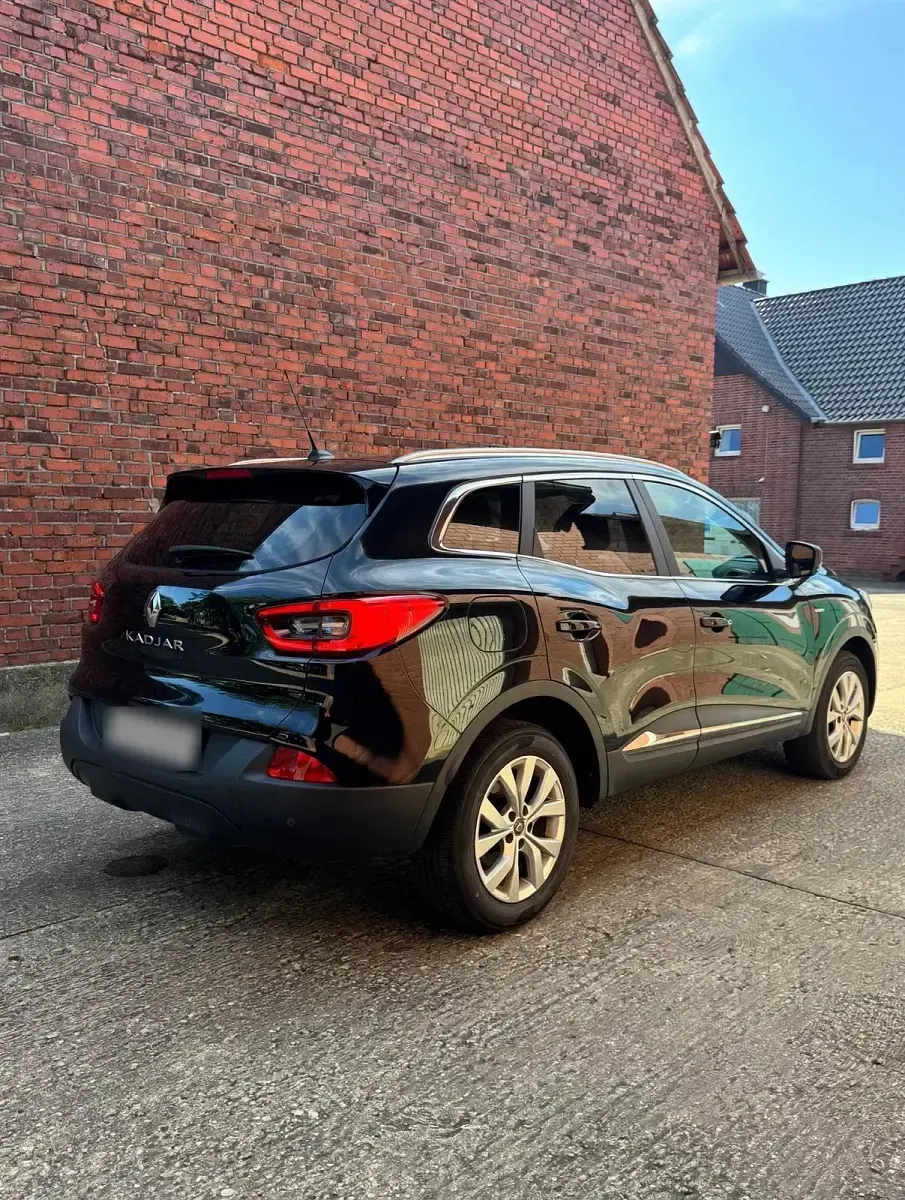 Gebraucht Renault Kadjar LIMITED 140 PS (102 kW) 2019 Schwarz SUV