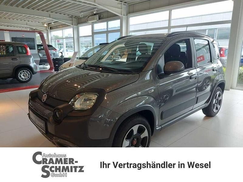 Grau Neu 2024 Fiat Panda Kleinwagen | 16.790 € (Etwas zu teuer) - Bild 1/4