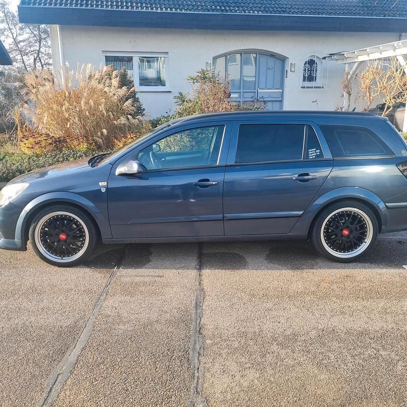 Gebraucht Opel Astra OPC 105 PS (77 kW) 2006 Kombi