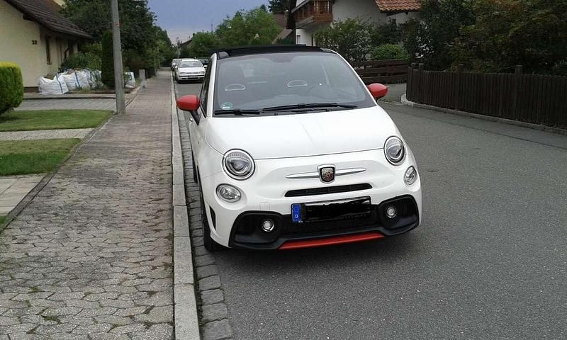Gebraucht Abarth 595C 145 PS (106 kW) 2017 Weiß Cabrio