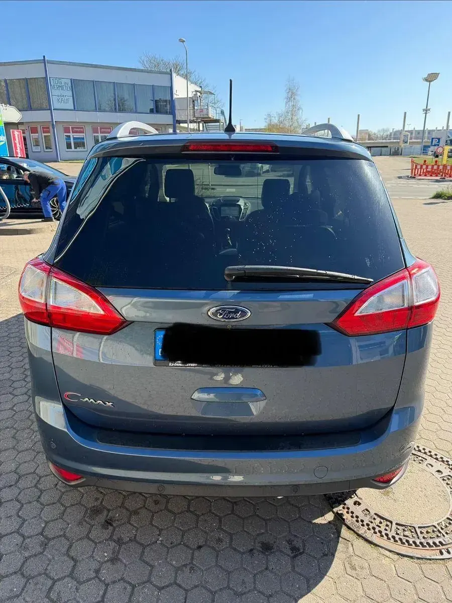 Gebraucht Ford Grand C-Max Titanium 150 PS (110 kW) 2019 Blau Van / Kleinbus