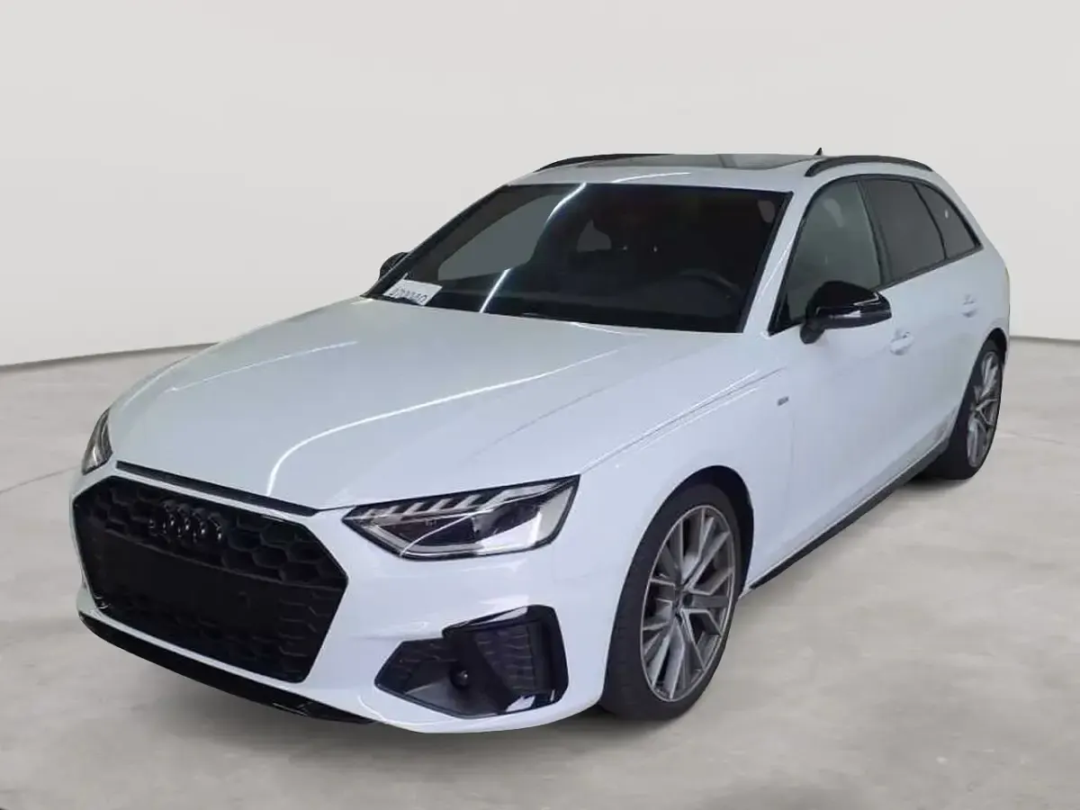 Gebraucht Audi A4 S-Line 150 PS (110 kW) 2022 Gletscherweiß metallic Kombi