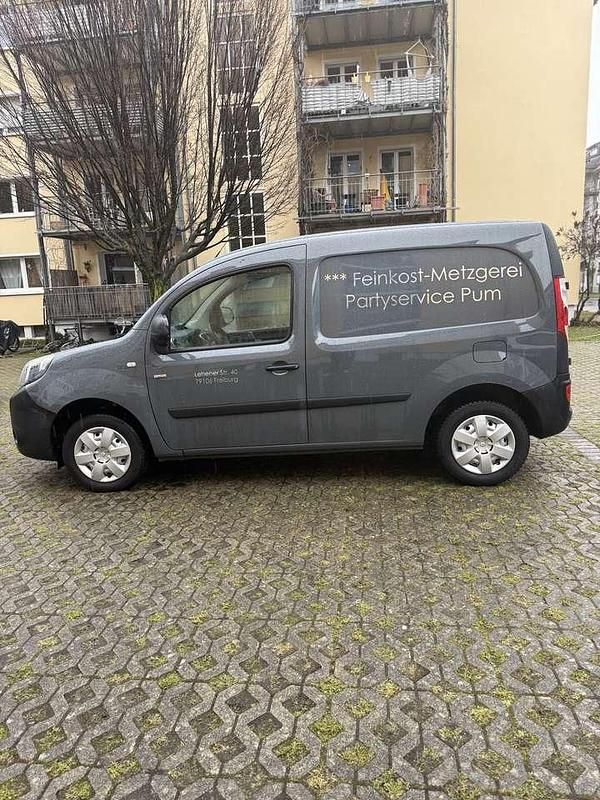 Gebraucht Renault Kangoo 44 kW (60 PS) 2021 Grau Van