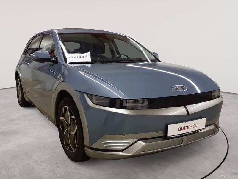 Lucid blue mineraleffekt Gebraucht 2022 Hyundai Ioniq 6 Dynamiq Limousine | 24.390 € (Fairer Preis) - Bild 1/4