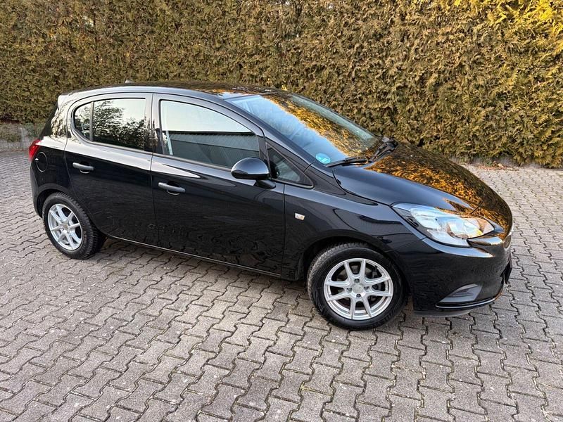 Gebraucht Opel Corsa Edition 69 PS (50 kW) 2018 Schwarz Kleinwagen