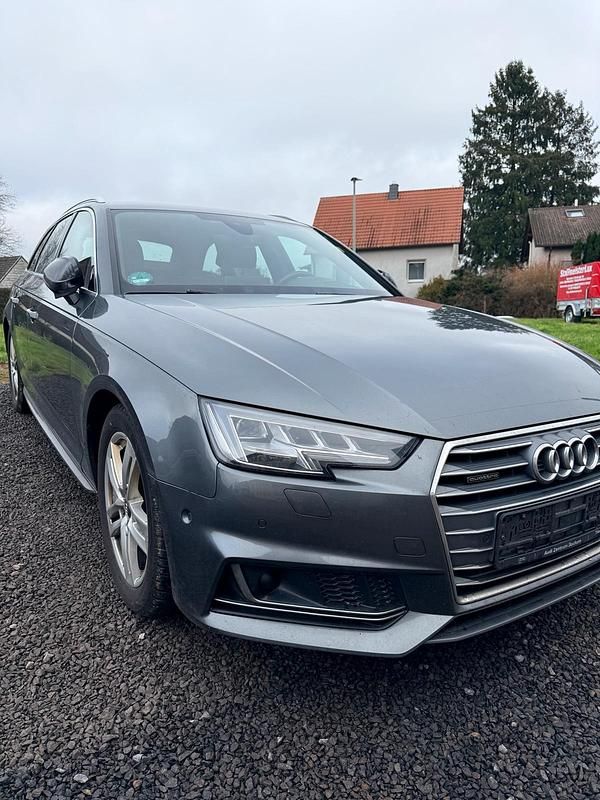 Gebraucht Audi A4 S-Line 273 PS (200 kW) 2017 Grau Kombi