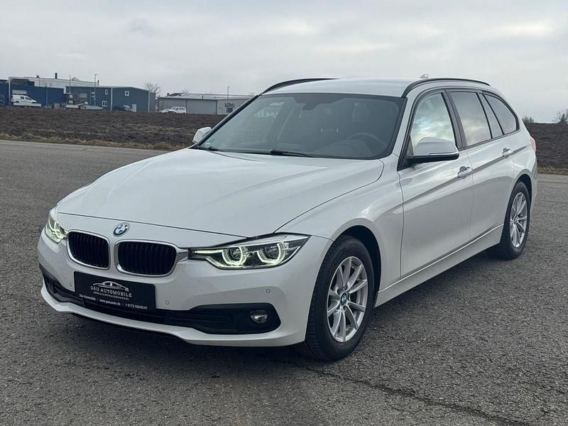 Gebraucht BMW 320 Advantage 190 PS (139 kW) 2016 Weiß Kombi